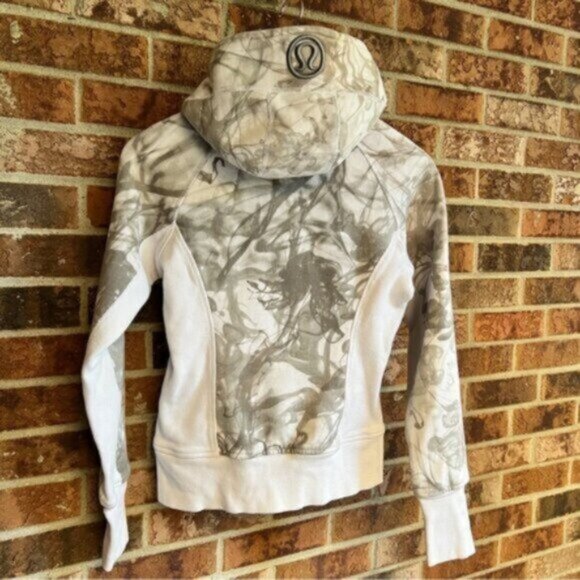 Lululemon  * Scuba Hoodie Jacket  Unicorn Tears Size 4 Jacket Thumb Hole Rare - Picture 1 of 10